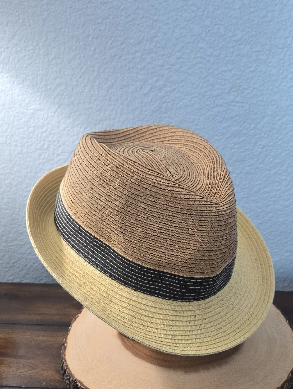 WALLAROO Trilby Two-Tone Paper Braid Fedora Hat Black Band Adjustable UPF50